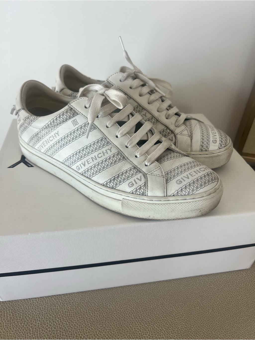 Givenchy Cream Leather Low-Top Sneakers